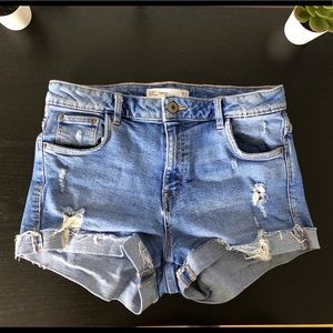 Zara-Short